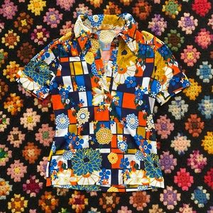vintage button-up 70s 60s groovy